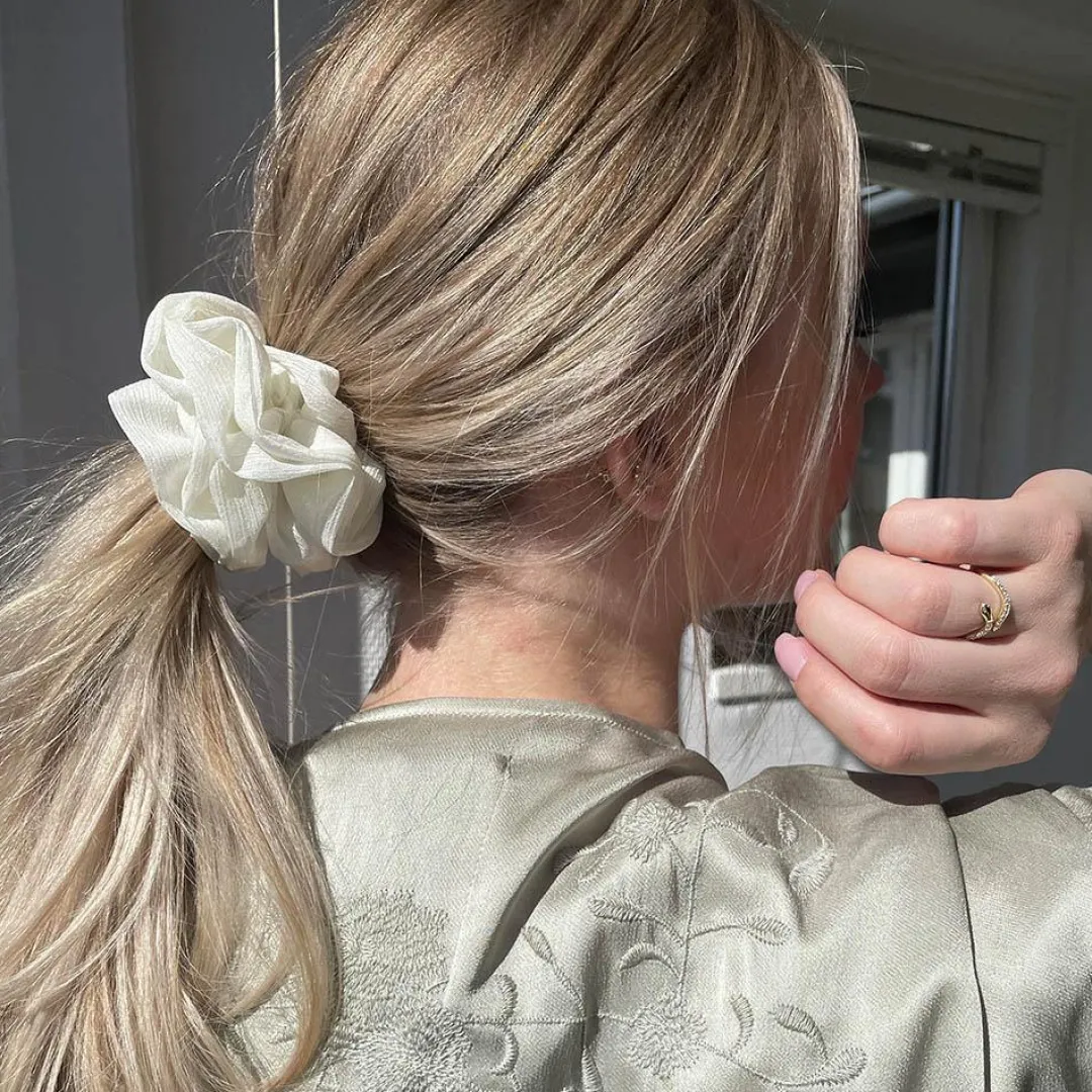 Nava Copenhagen Accessories>Ivy Scrunchie - Pearl