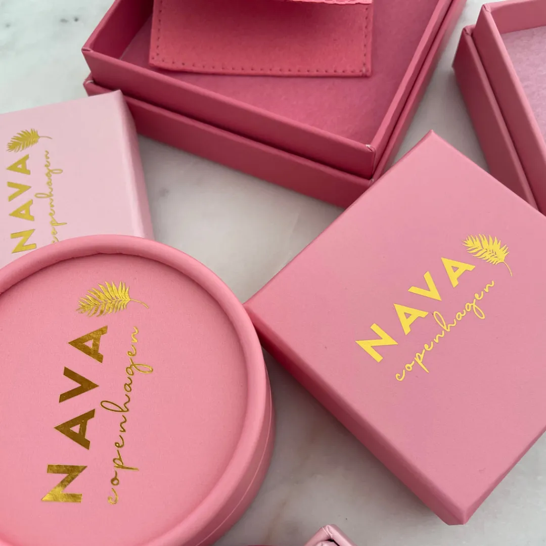 nava_box_tides__silver_2.webp Nava Copenhagen Ørestikker | Øreringe>Nava Box #Tides - Silver